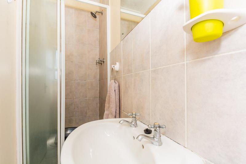 To Let 1 Bedroom Property for Rent in Parklands Western Cape